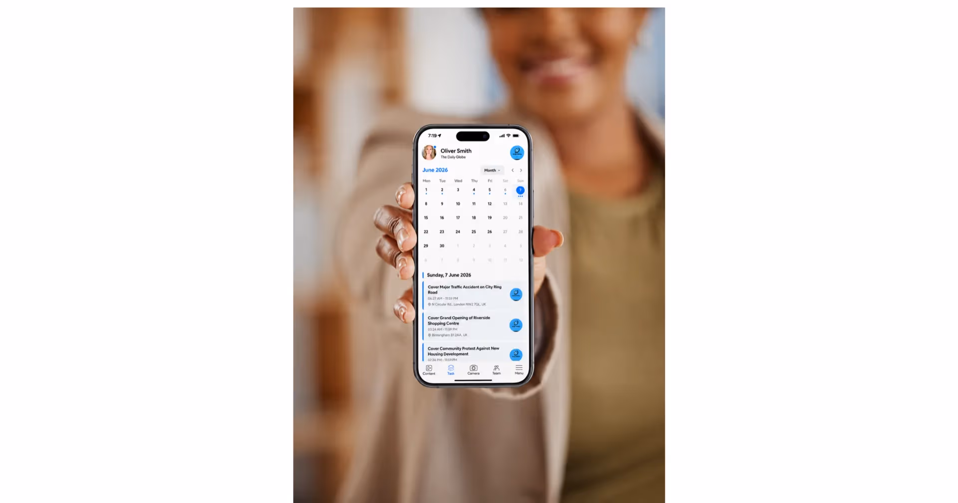 pillar-connect-phone.avif